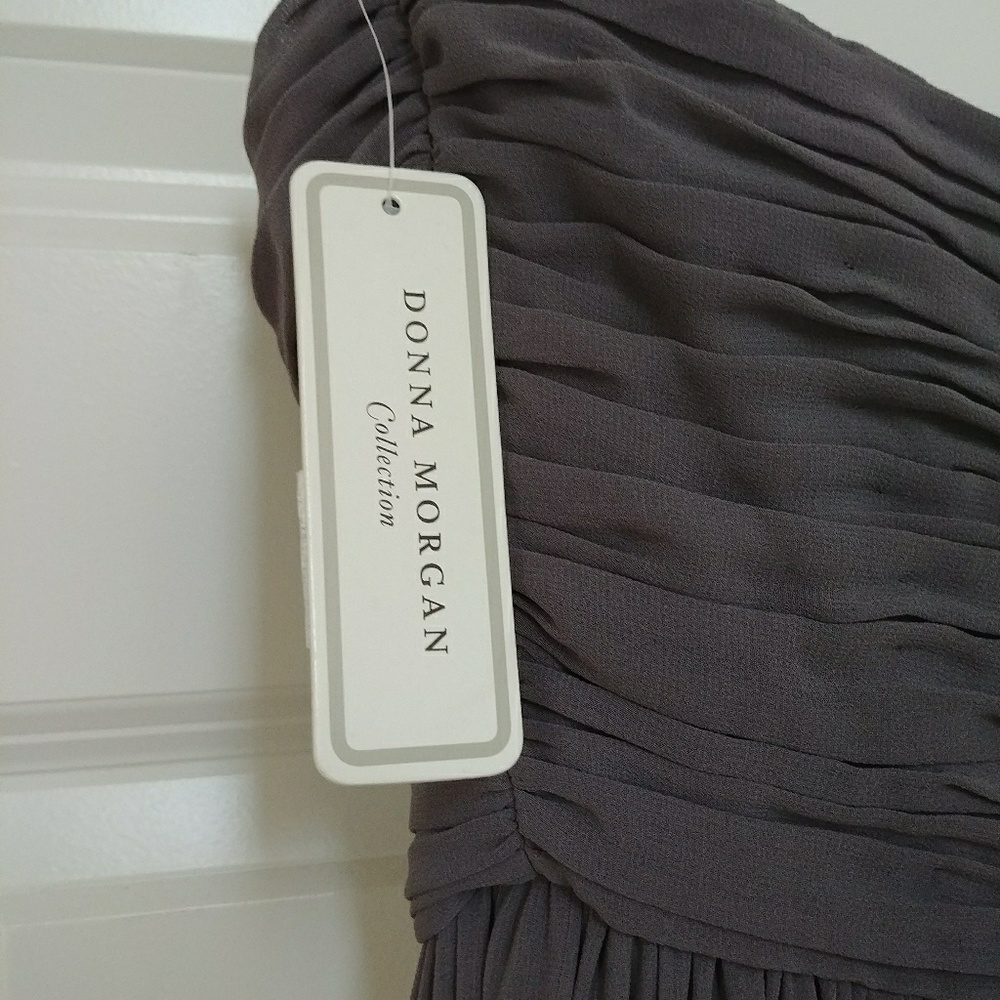 **NWT SIZE 2: Donna Morgan | Charcoal Prom/Formal Dress - Picture 7 of 8